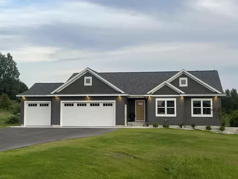 11964 E Shaker, Suttons Bay, MI 49682