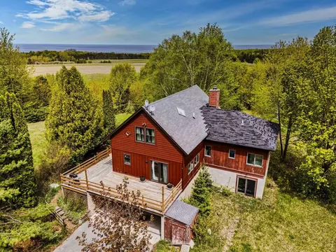 6400 N Manitou, Northport, MI 49670