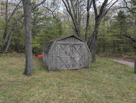 Exterior - 1082 S Sixth, Au Gres, MI 48703 photo 8 of 10