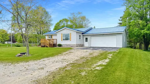 Exterior - 1972 W Cedar, Mcbain, MI 49657 photo 3 of 12
