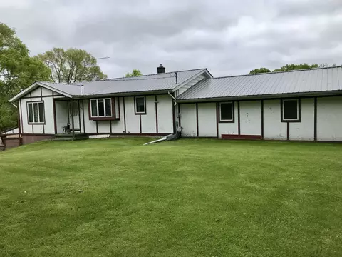 Exterior - 3848 E Stanton, Stanton, MI 48888 photo 13 of 29