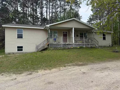 8613 E Fouch, Traverse City, MI 49684