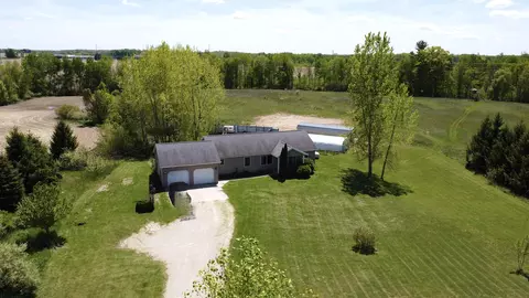 View/Area - 10745 W Remick, Blanchard, MI 49310 photo 1 of 10