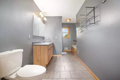 Bath - 10745 W Remick, Blanchard, MI 49310 photo 1 of 2