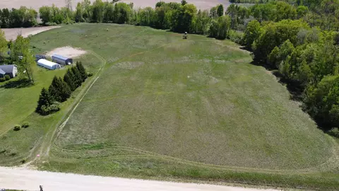 View/Area - 10745 W Remick, Blanchard, MI 49310 photo 5 of 10