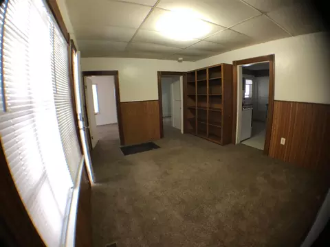 1302 W Lyons, Mount Pleasant, MI 48858 photo 9