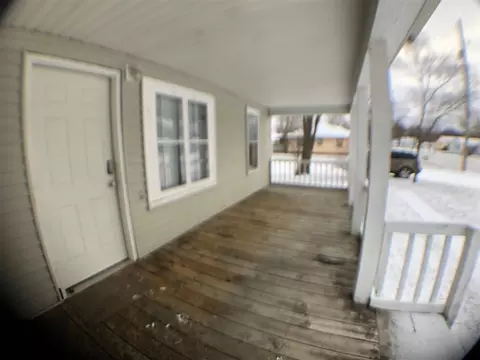 1302 W Lyons, Mount Pleasant, MI 48858 photo 2