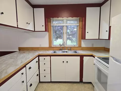 5693 E M 72, Williamsburg, MI 49690 photo 7