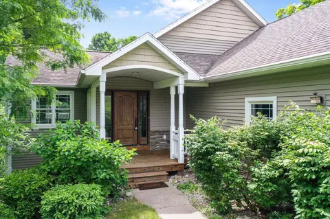 5151 Hidden Gables, Traverse City, MI 49684