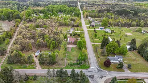 11015 Riley, Interlochen, MI 49643 photo 43
