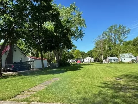 111 Grove, Alma, MI 48801
