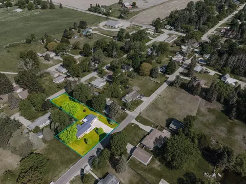 View/Area - 208 S Case, Marion, MI 49665 photo 2 of 17
