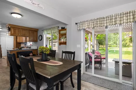 Dining - 208 S Case, Marion, MI 49665 photo 4 of 5