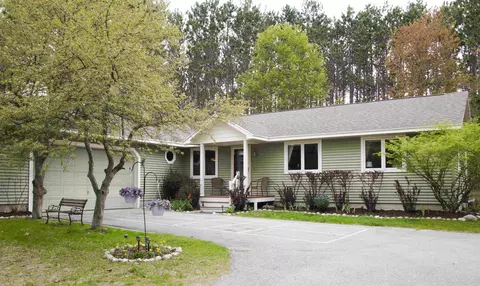 10226 Deerpath N #LOT : 8, Traverse City, MI 49685