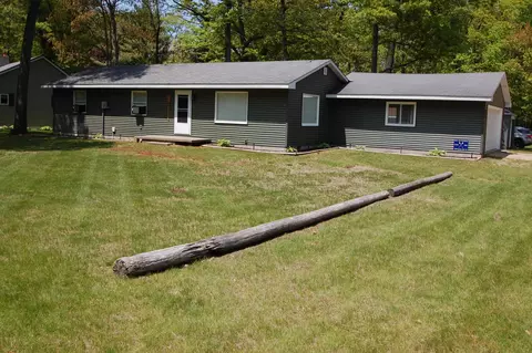 4020 Grass Lk, West Branch, MI 48661