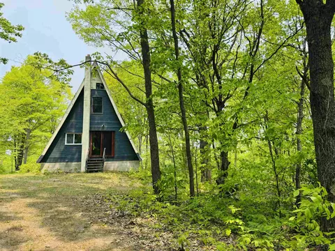11711 E 22 34, Manton, MI 49663