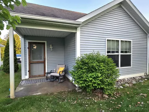 1058 Weathervane, Traverse City, MI 49696