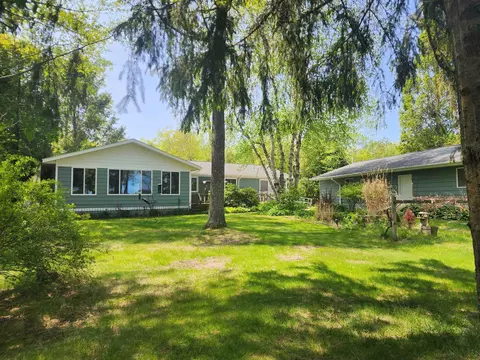 4775 W Cedar Lk, Greenbush, MI 48738