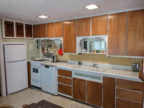 Kitchen - 8162 Beech, Hale, MI 48739 photo 1 of 2