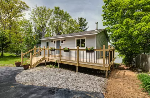 1209 Dyer Lk, Traverse City, MI 49685