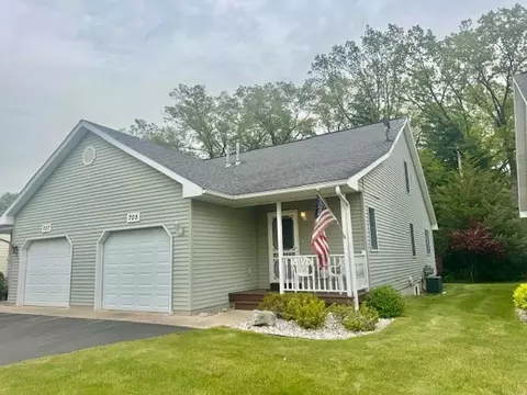 705 Eastgate #10 -B, Traverse City, MI 49686