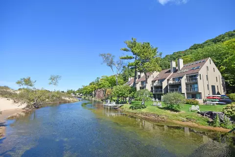 17 Great, Glen Arbor, MI 49636
