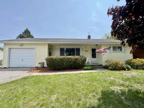 12805 S Regal, Traverse City, MI 49684