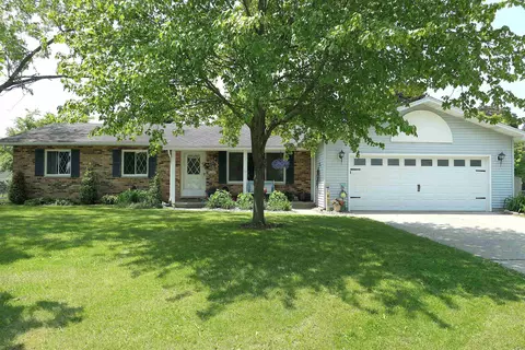 1502 Greenbrier, Mount Pleasant, MI 48858