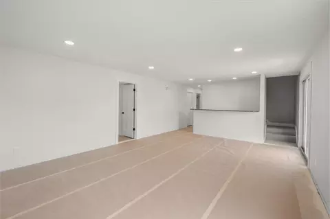 Living - 11747 Everett, Allendale, MI 49401 photo 2 of 4