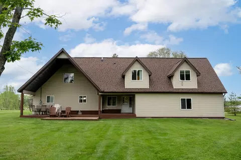 9755 E Deerfield, Shepherd, MI 48883 photo 5