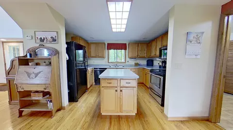 9755 E Deerfield, Shepherd, MI 48883 photo 12