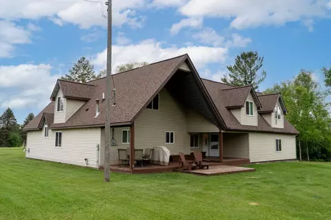 9755 E Deerfield, Shepherd, MI 48883 photo 4