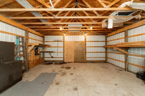 350 Mcmorris, Harrison, MI 48625 photo 9