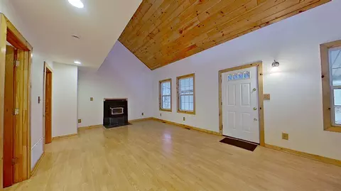 350 Mcmorris, Harrison, MI 48625 photo 13