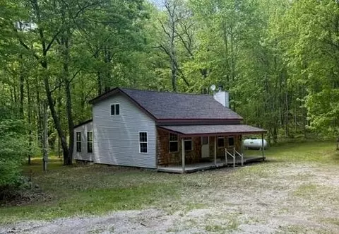 350 Mcmorris, Harrison, MI 48625