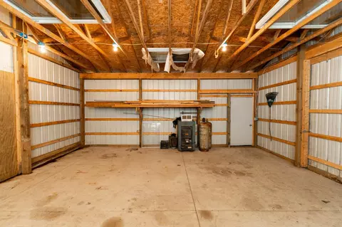 350 Mcmorris, Harrison, MI 48625 photo 8