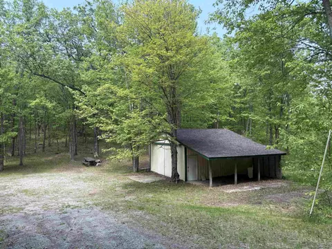 350 Mcmorris, Harrison, MI 48625 photo 7