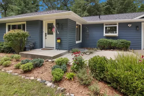 520 Belmont, Traverse City, MI 49686