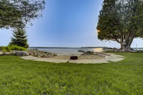7620 S Dunns Farm, Glen Arbor, MI 49636
