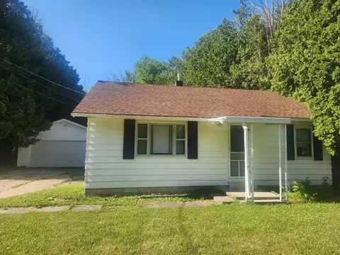 340 North, Standish, MI 48658