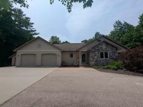 8544 Esmond, Hale, MI 48739