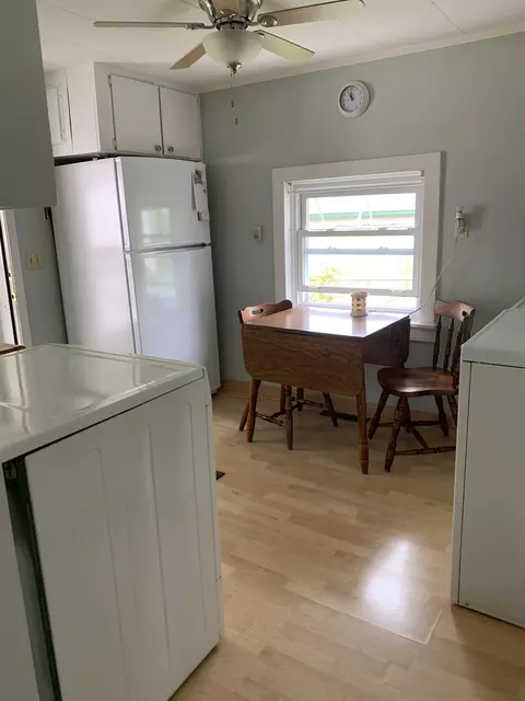 116 Windsor, Alma, MI 48801 photo 6
