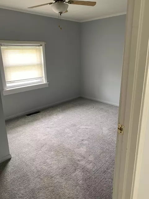 116 Windsor, Alma, MI 48801 photo 3