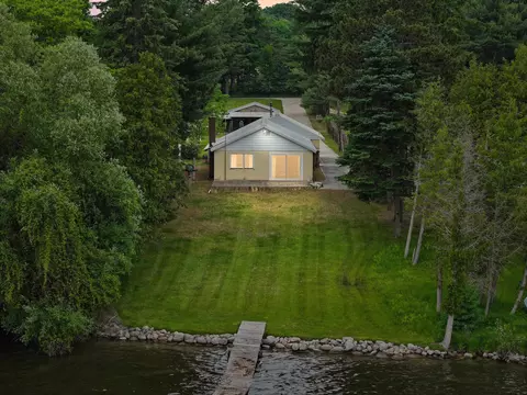 8181 Clam Lk, Bellaire, MI 49615