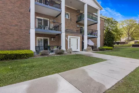 515 Georgetown #56, Traverse City, MI 49684