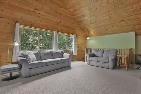 8123 S Rustic, Cedar, MI 49621 photo 13