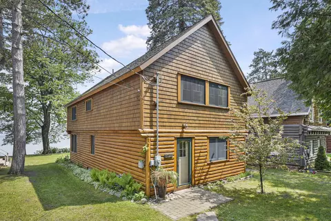 8123 S Rustic, Cedar, MI 49621 photo 24