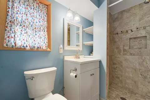 8123 S Rustic, Cedar, MI 49621 photo 11