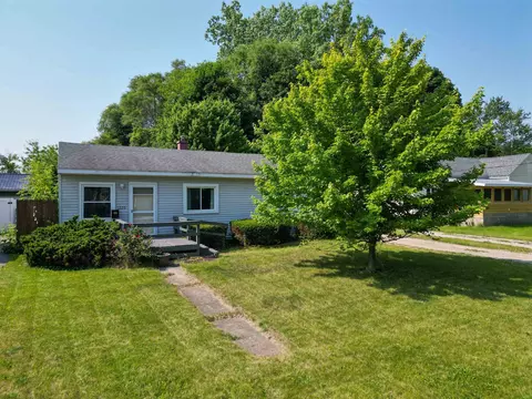 1220 E Gaylord, Mount Pleasant, MI 48858