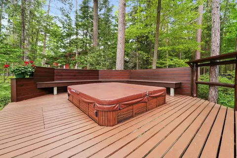 Exterior - 100 Flag Pt, Roscommon, MI 48653 photo 7 of 9